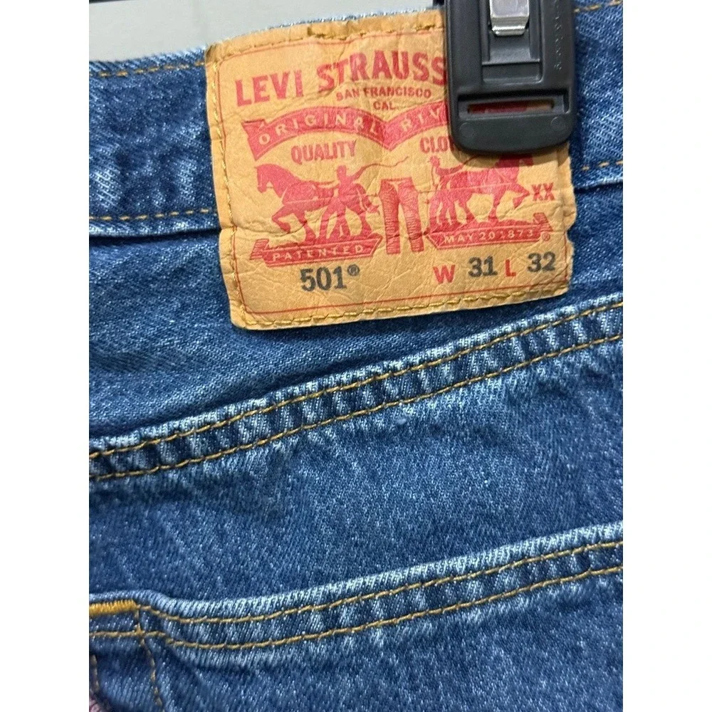 Levis 501 Original Fit Jeans Mens 31x32 Blue‎ Denim Straight Leg Button Fly